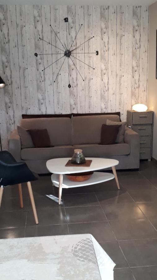 Maison 2 Ou 4 Personnes Jardin Parking Les Amandiers ลอร์เกส ภายนอก รูปภาพ